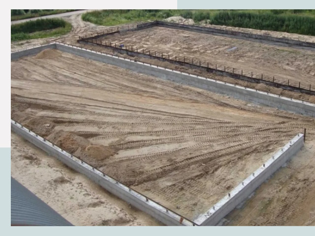 Фундамент для ангаров в Архангельск от 617 руб.